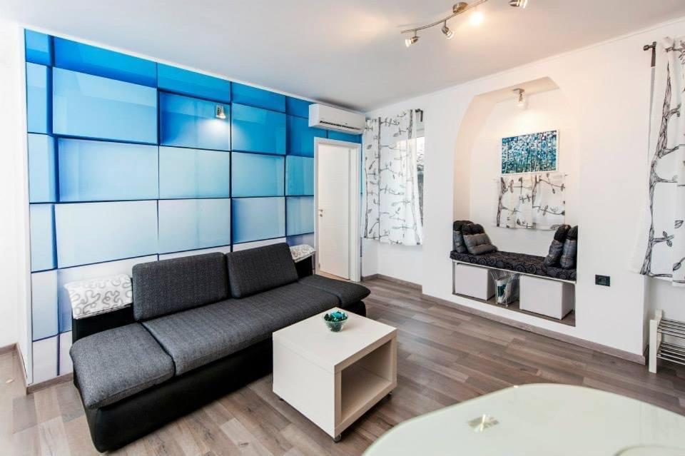 Apartman Puzzle Ровинь Экстерьер фото