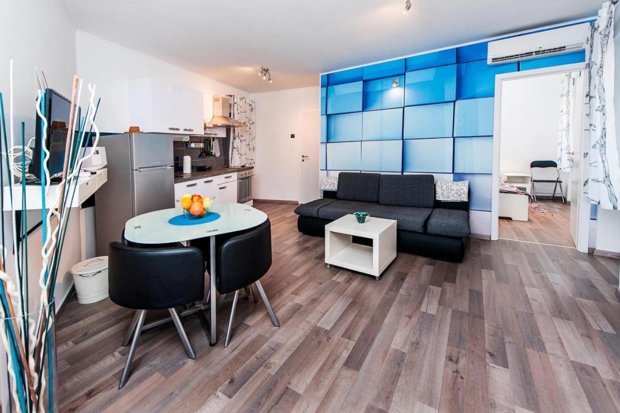 Apartman Puzzle Ровинь Экстерьер фото