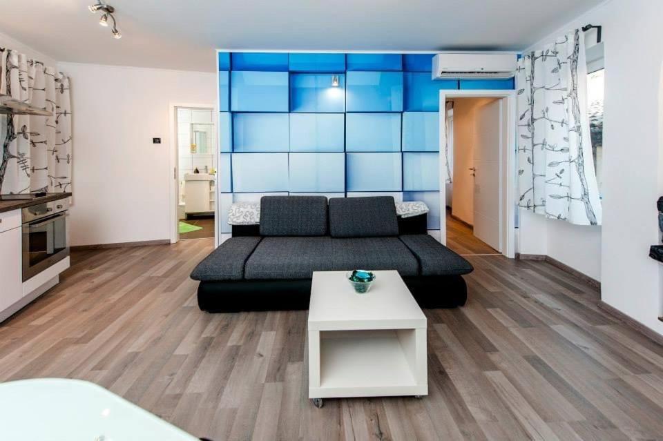 Apartman Puzzle Ровинь Экстерьер фото
